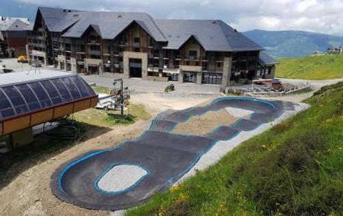 Le Cosy Pyrenees Pied De Pistes Serias Lägenhet Germ Exteriör bild